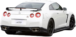 R35 GT-RA摜